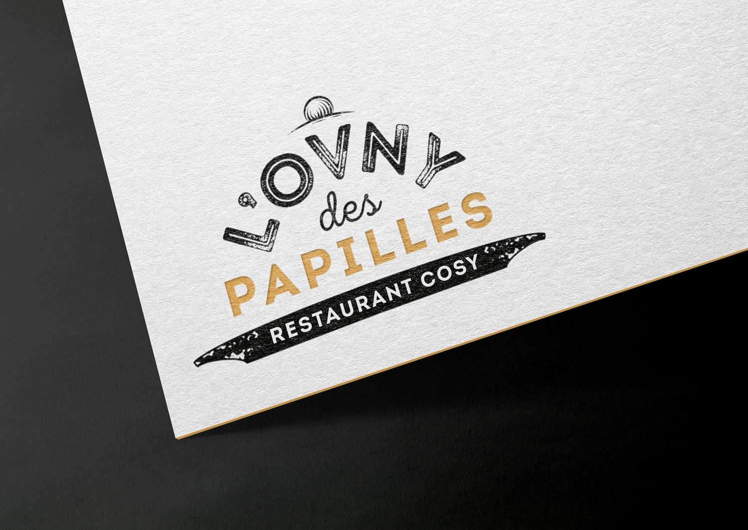 Logo l'ovny des papilles restaurant cosy créé par K unique, agence de communication à Quimper